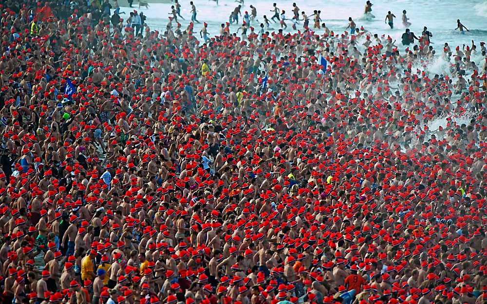 Nieuwjaarsduik Scheveningen.  Foto ANP