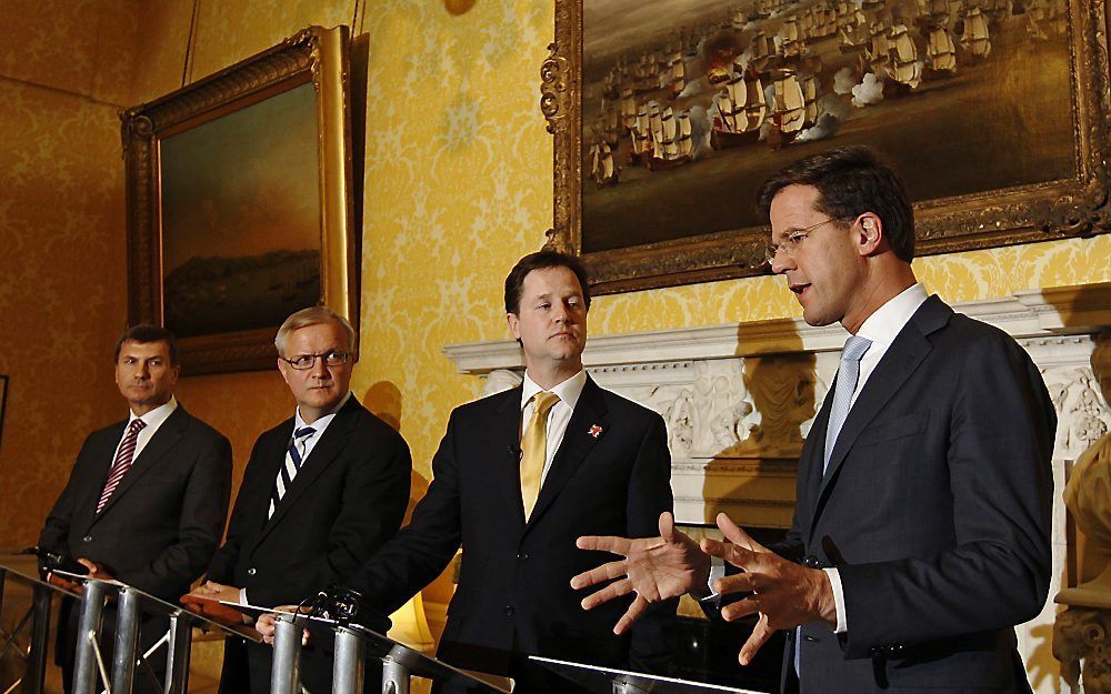 Rutte op bezoek bij zijn Britse ambtgenoot Cameron.  Foto EPA