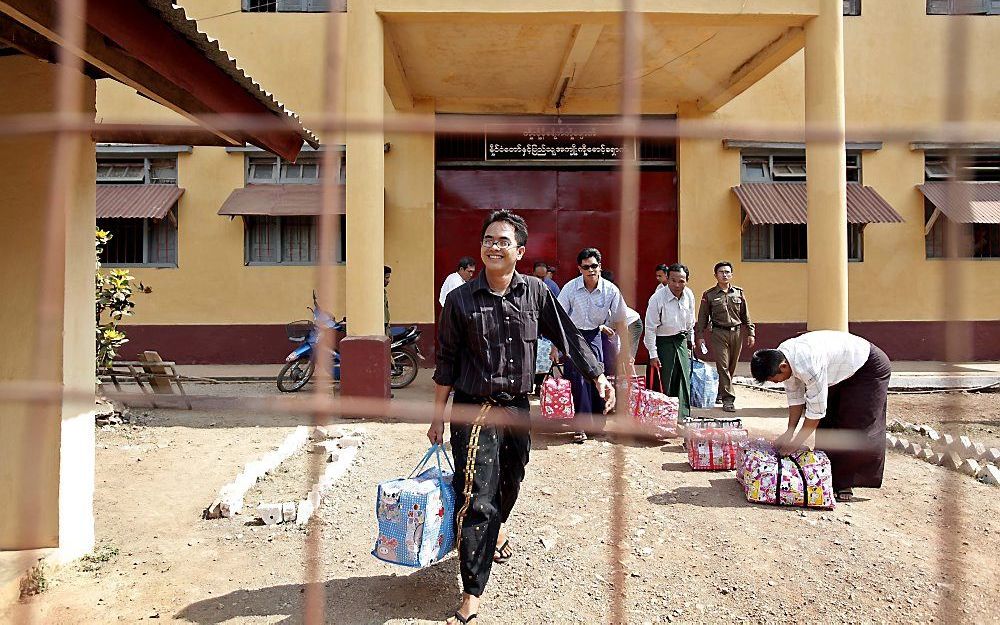 De autoriteiten in Myanmar hebben 302 mensen vervroegd vrijgelaten die door de oppositie werden beschouwd als politieke gevangenen. Foto EPA