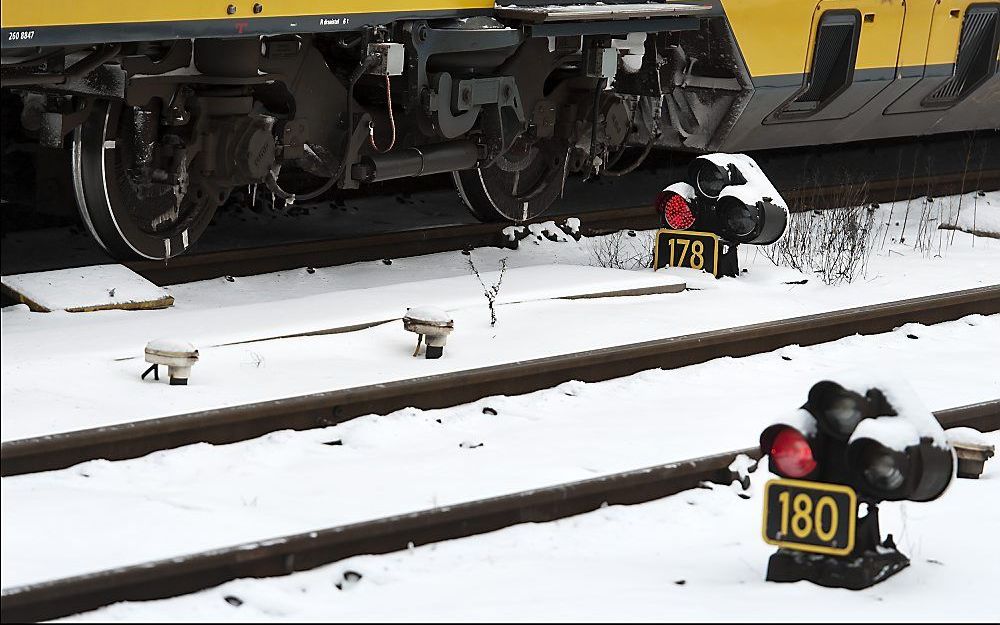 Rode seinen op het besneeuwde spoor. Foto ANP