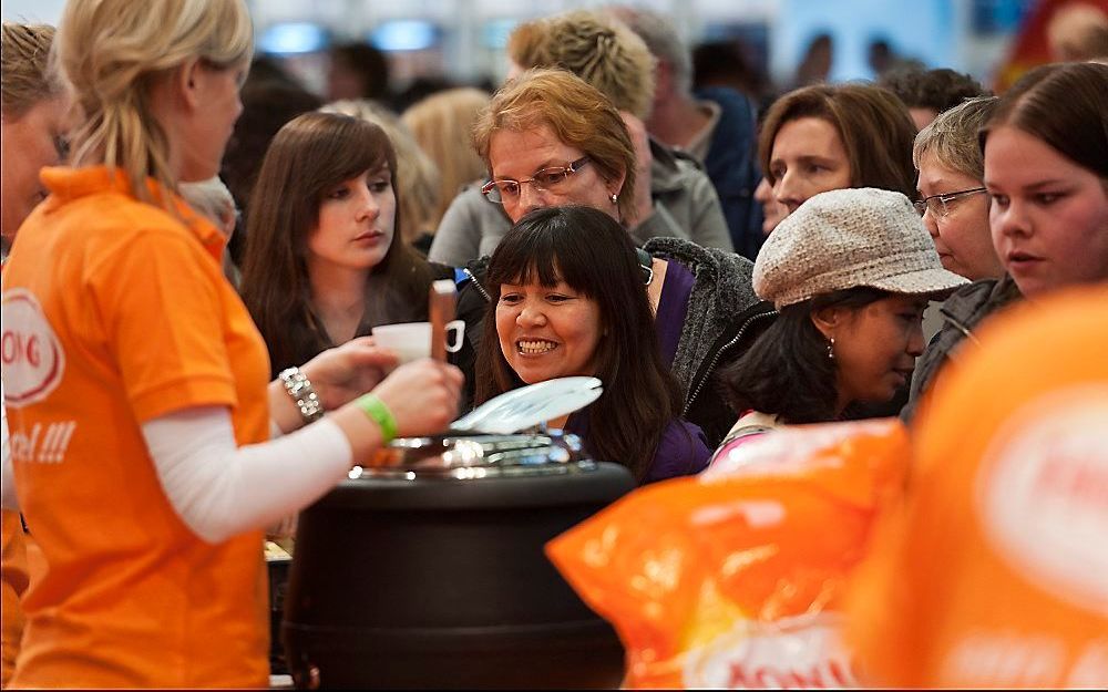 Gratis koffie op de Huishoudbeurs. Foto ANP