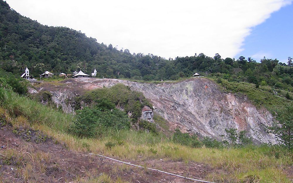 Bukit Kasih op Sulawesi, Indonesië. Foto Wikimedia