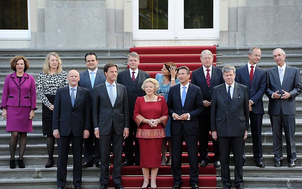 Kabinet Rutte op de trappen van Huis ten Bosch. Foto ANP