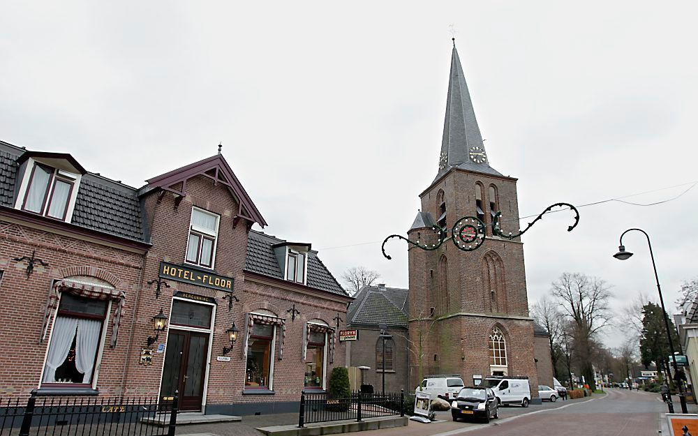 De Oude Kerk in Lunteren. Foto RD, Anton Dommerholt