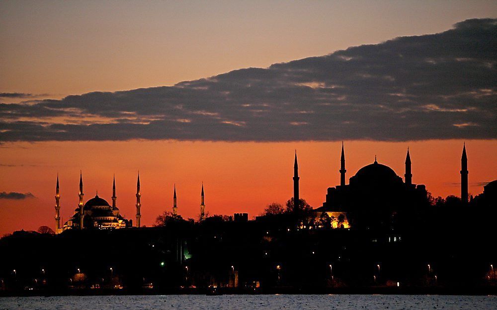 Istanbul met rechts de Hagia Sophia. Foto EPA