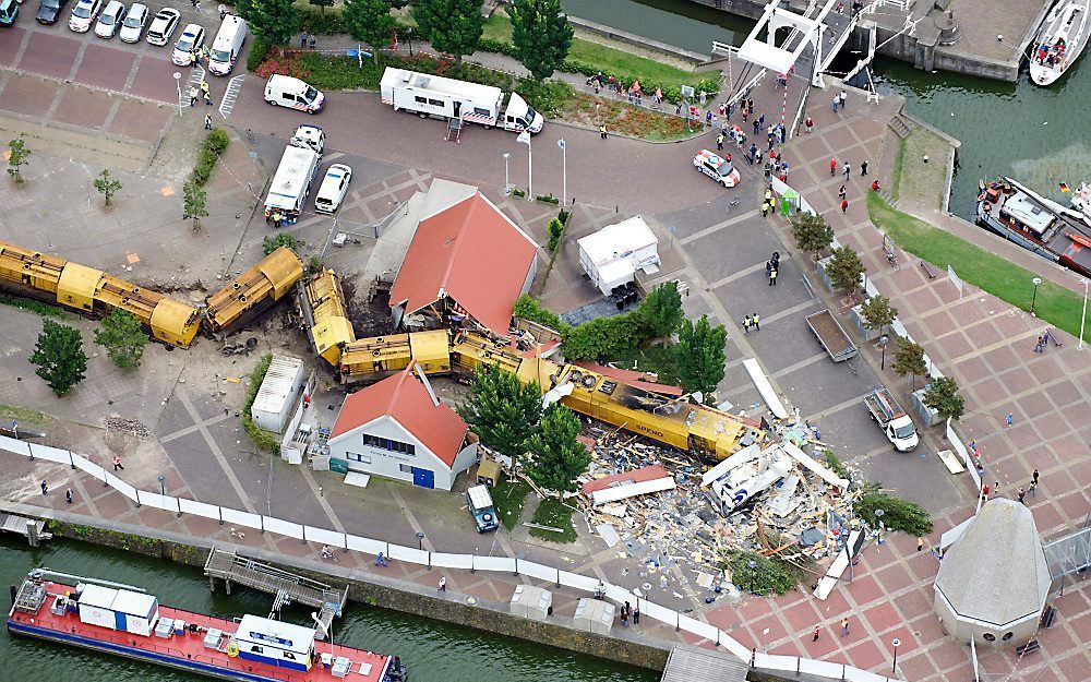 Ravage na het ontsporen van de trein. Foto ANP