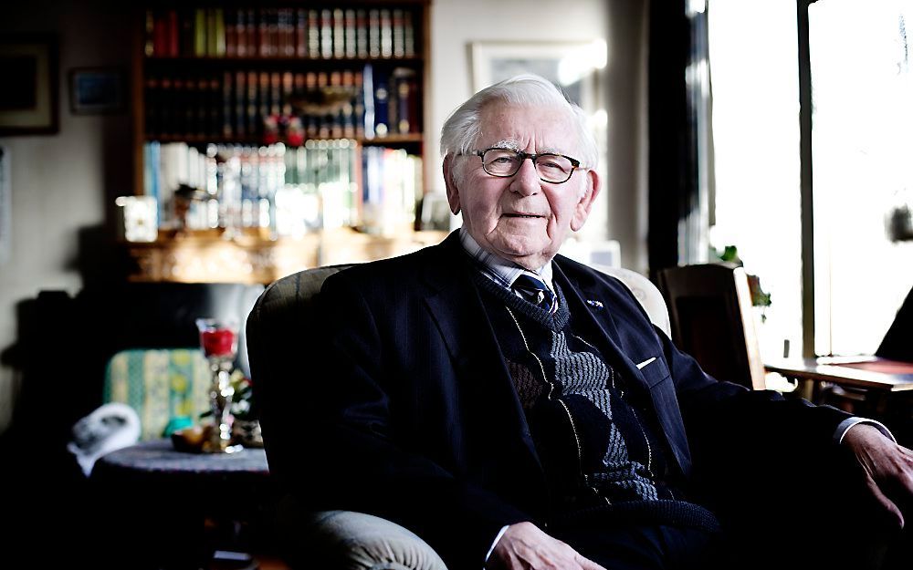 Emeritus predikant ds. J. van Wier uit Kampen 65 jaar in het ambt