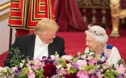 Trump en koningin Elizabeth. beeld AFP