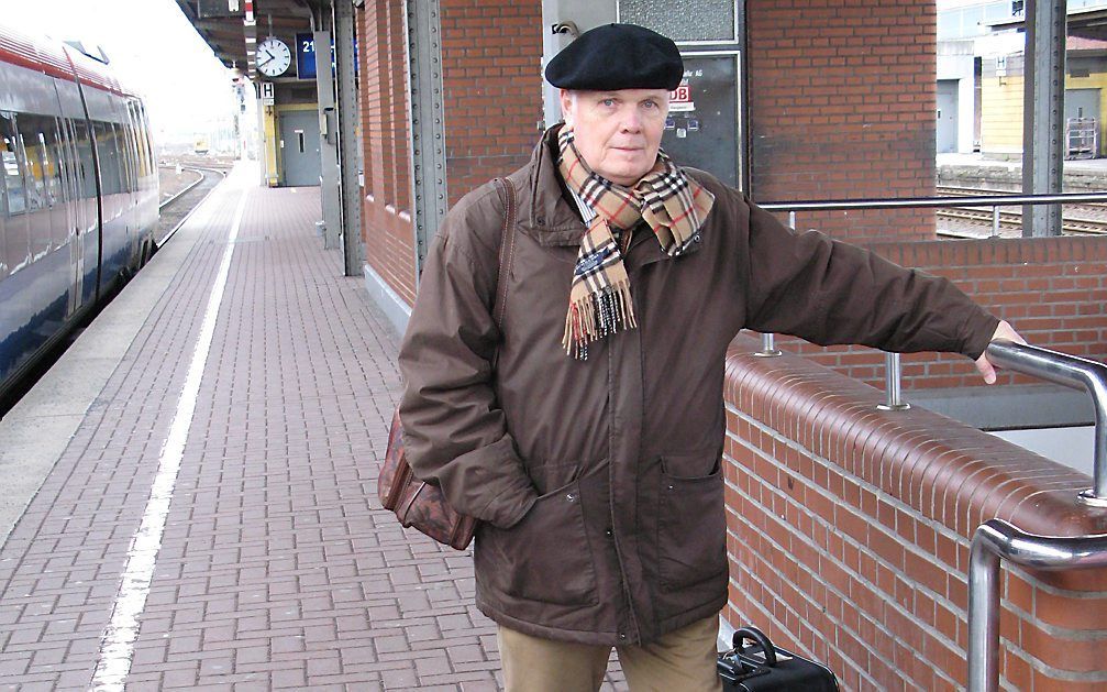 Klaas Schippers, hier in Dortmund op het station. Beeld Pieter Baak