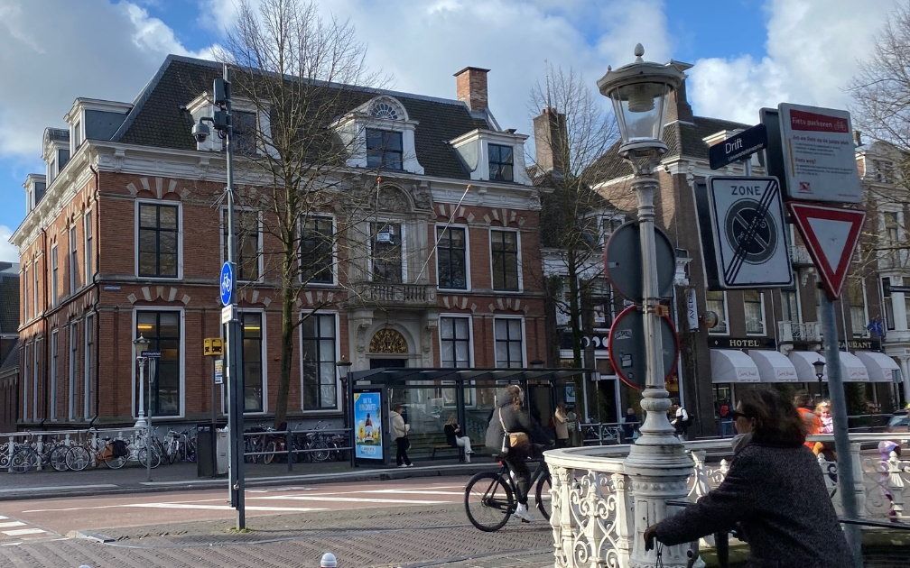 Het gebouw van de PThU in Utrecht aan het Janskerkhof. beeld PThU