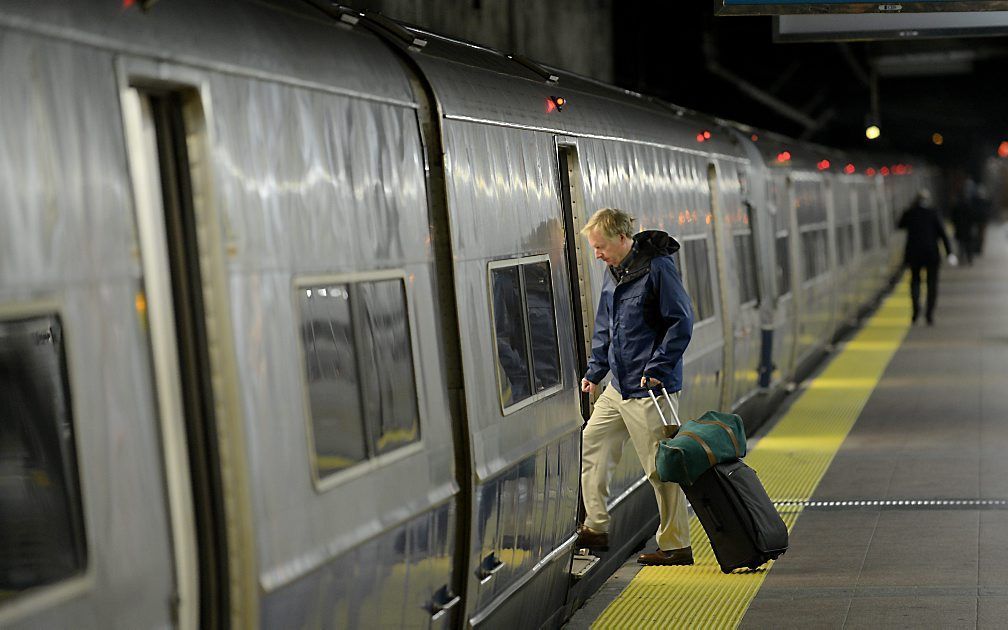 De eerste metro in New York die weer reed.  Foto EPA