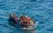 Migranten op de Middelandse zee. beeld ANP