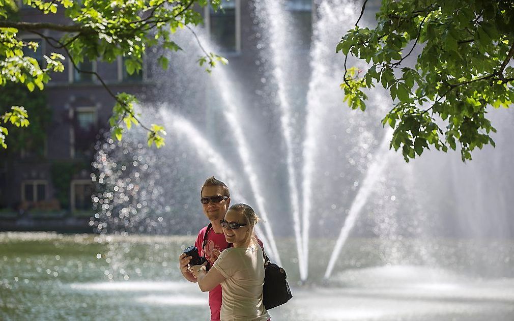 Het is fris, zeker tot en met zaterdag. Maar begin volgende week, bij de start van de zomervakantie (regio zuid), komt de zomer terug. Beeld ANP