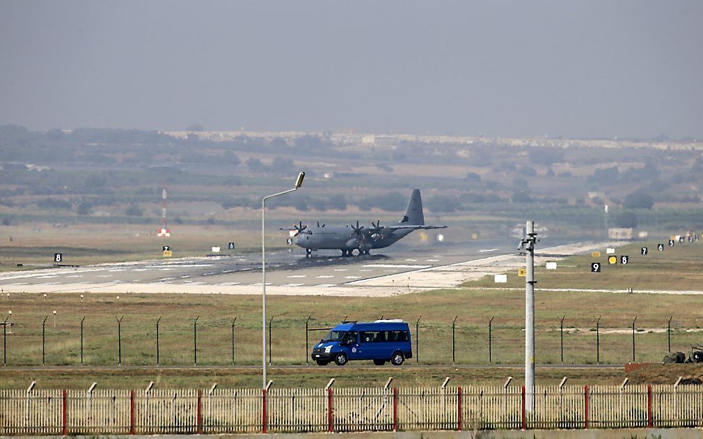 Vliegveld bij Adana, in het zuidoosten van Turkije. Beeld AFP