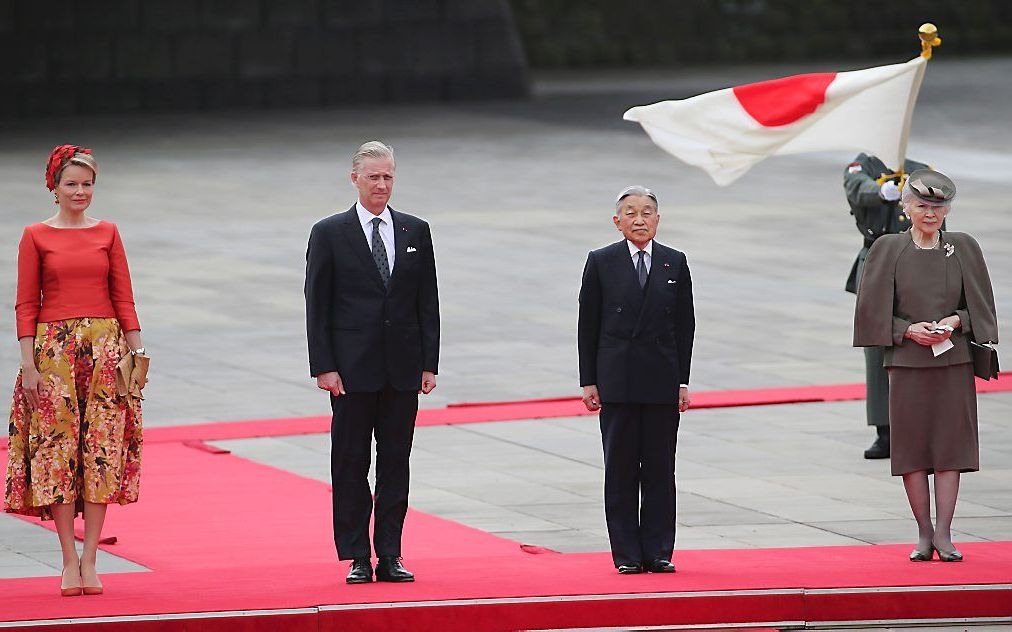 De Belgische koning Filip en zijn vrouw Mathilde zijn aangekomen in Japan. beeld AFP