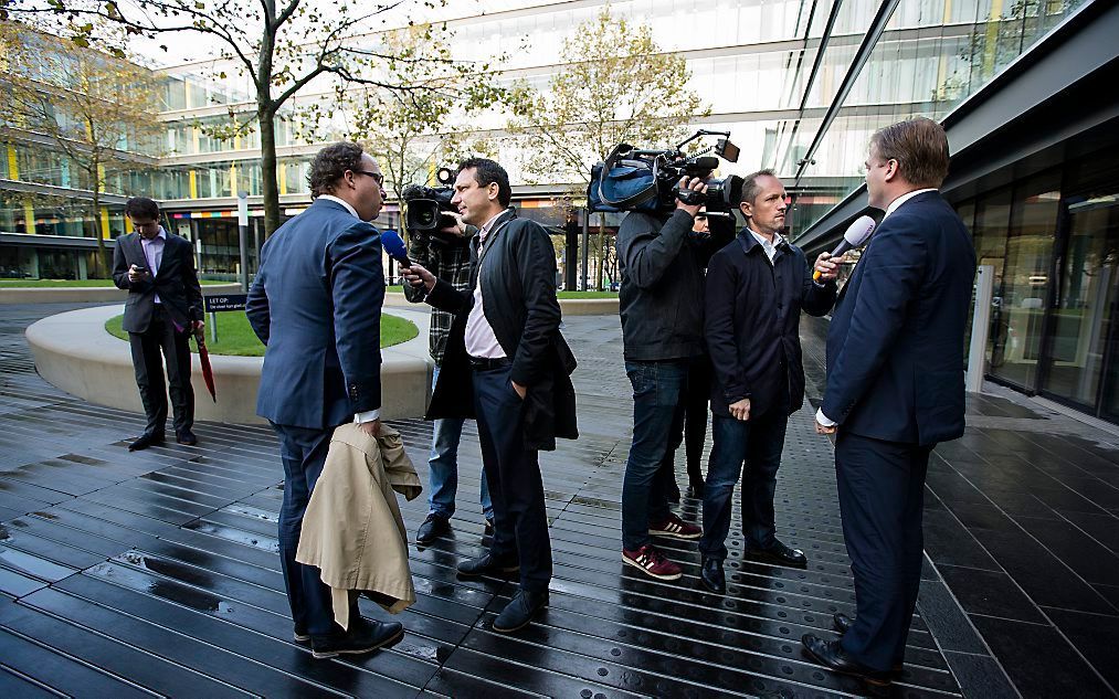 Kamerleden na afloop van het beraad donderdag. Beeld ANP