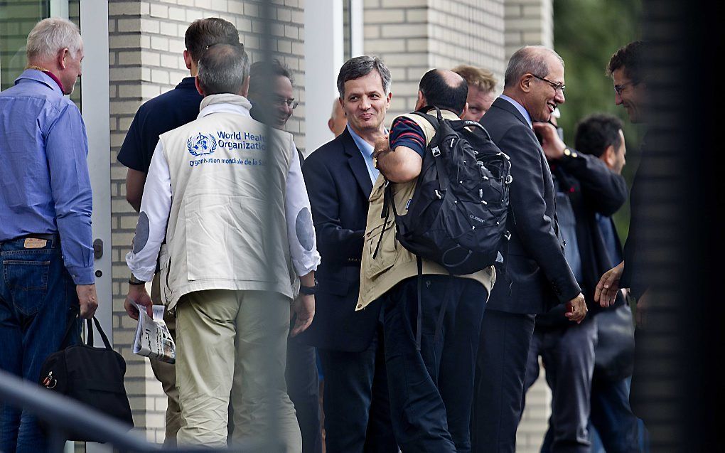 De VN-inspecteurs arriveren bij het gebouw van de OPCW in Den Haag. Foto ANP