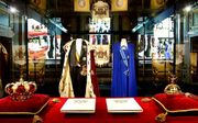 Bij Paleis Het Loo in Apeldoorn is een stormloop ontstaan op de expositie van de kleding die koning Willem-Alexander en koningin Máxima vorige week droegen tijdens de inhuldiging in De Nieuwe Kerk in Amsterdam.  Beeld ANP