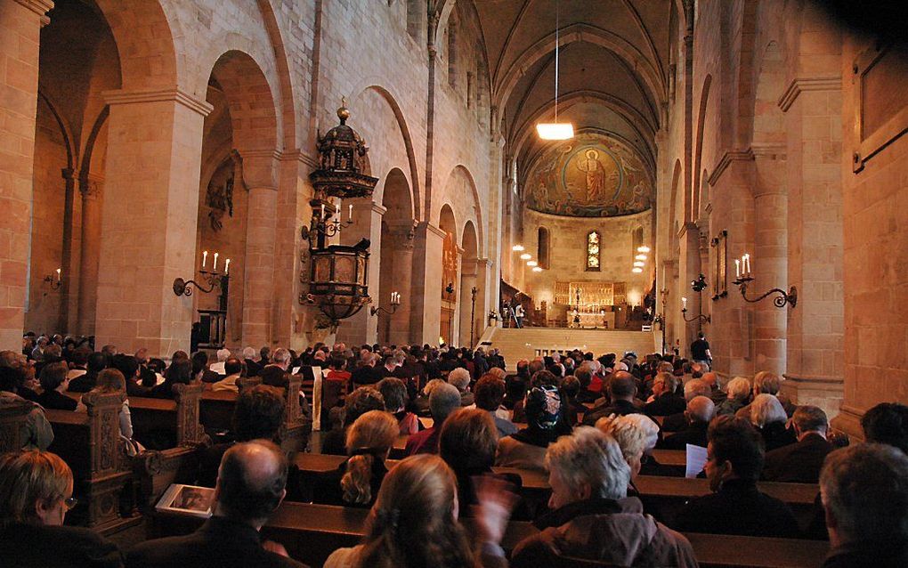 Kerkdienst in de kathedraal van Lund, Zweden. beeld LWF, J.H. Rakotoniai