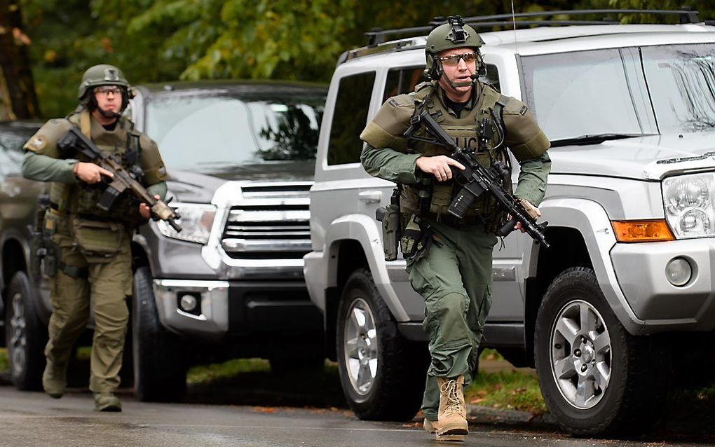 Er werd geschoten in of bij een synagoge in de stad, de Tree of Life Synagogue in Squirrel Hill. De politie heeft omwonenden opgeroepen binnen te blijven.  beeld AFP