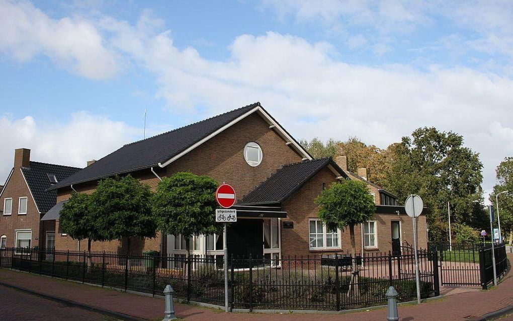 Ds. Van den Herik neemt afscheid van hersteld hervormd Urk