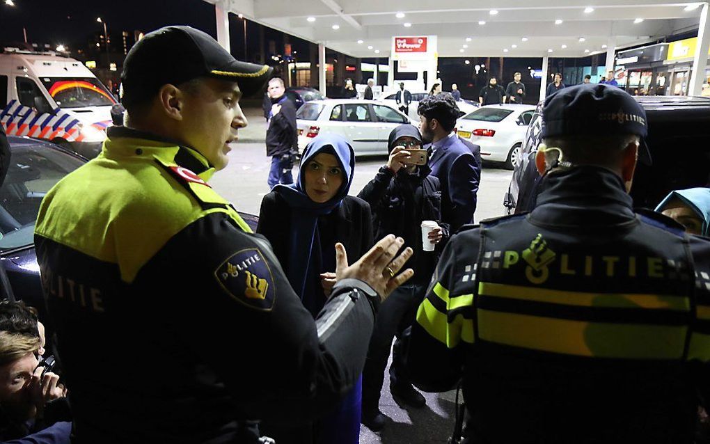 De Turkse minister Fatma Betül Sayan Kaya zaterdagavond in Rotterdam. beeld ANP