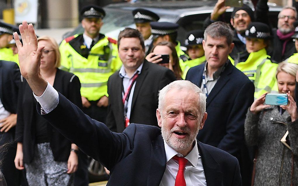 Corbyn is blij. beeld EPA