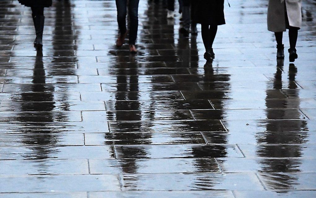 Helaas voor hen die zich gisteren inderdaad neerslachtig voelden: blauwe maandag is een schitterend voorbeeld van pseudowetenschap. beeld EPA