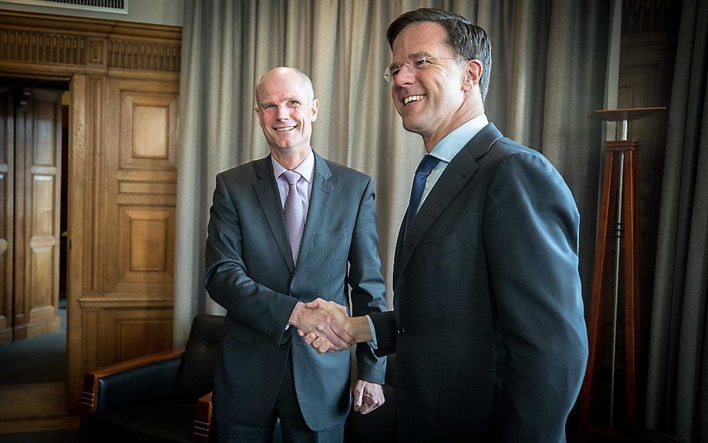 Blok (l.) bij premier Rutte. beeld ANP, Martijn Beekman