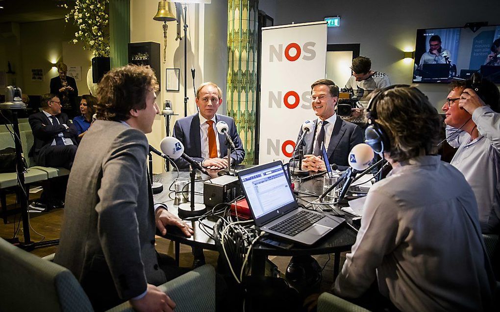 Jesse Klaver (Groenlinks), Premier Mark Rutte, en Kees van der Staaij (SGP) tijdens het NOS verkiezingsdebat op NPO Radio 1. beeld ANP