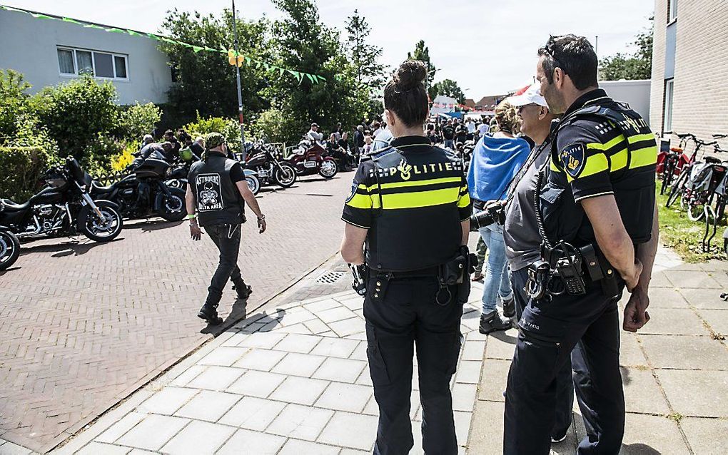 Burgemeester Harald Bergmann van Middelburg gaf toestemming voor de motortocht voor het goede doel, op voorwaarde dat er geen logo’s van Satudarah, Saudarah en Supportcrew 999 te zien zouden zijn. beeld ANP