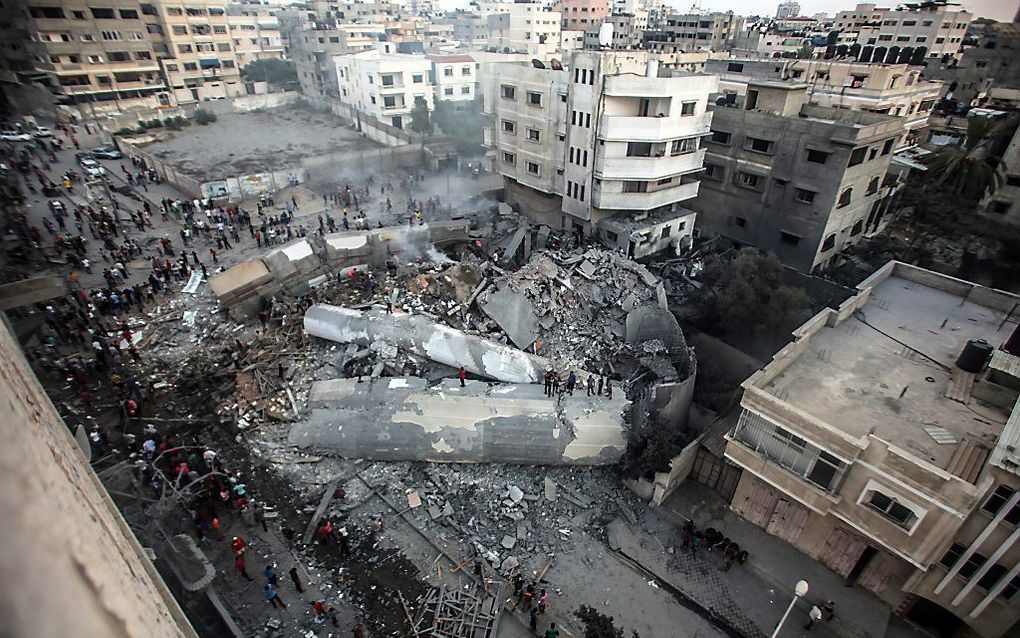 Puinhopen in Gaza. beeld EPA