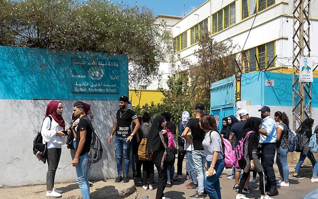 Op veel Palestijnse scholen die door UNRWA worden gerund, vormt ontkenning van het bestaansrecht van de staat Israël onderdeel van het onderwijs. beeld EPA, Nabil Mounzer