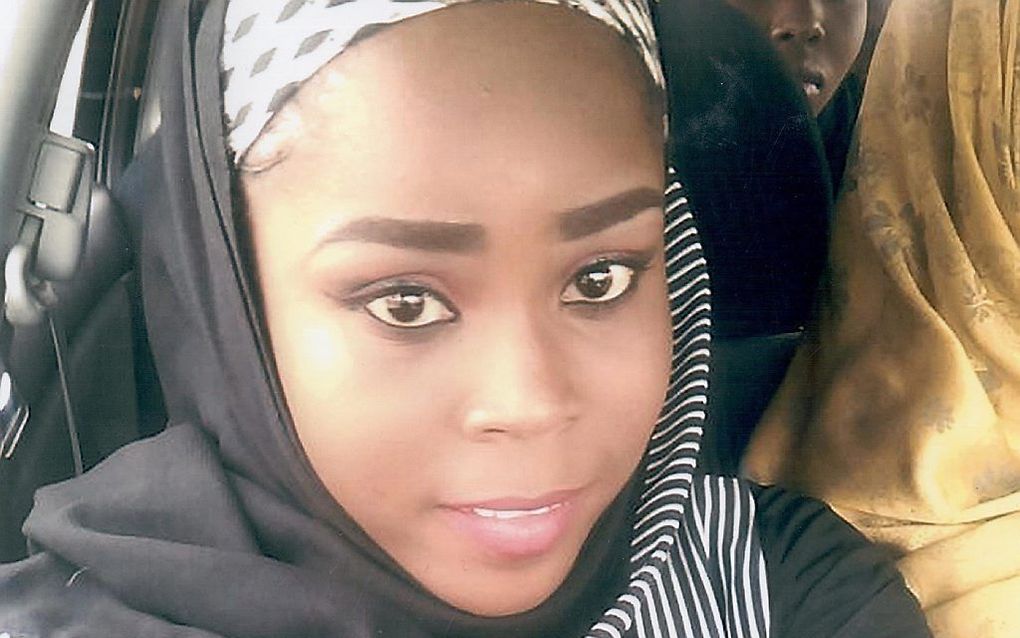 De door Boko Haram vermoorde hulpverleenster Hauwa Mohammed Liman op een door het Rode Kruis vrijgeven foto. beeld EPA, ICRC