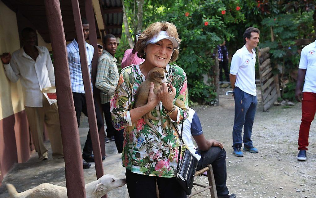 Als erevoorzitter van het Rode Kruis bezoekt prinses Margriet samen met haar zoon prins Pieter-Christiaan projecten op het gebied van rampenpreventie in Haïti. beeld ANP