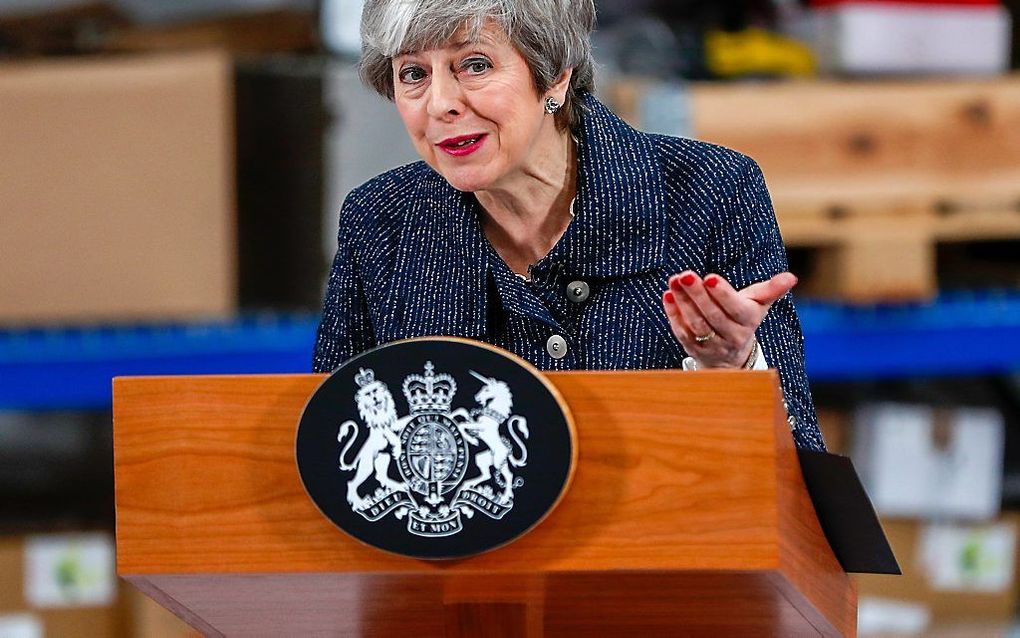 De Britse premier May dook vrijdag op in het stadje Grimsby om een oproep te doen  aan de EU zich soepeler op te stellen in het brexitdealoverleg.  beeld EPA, Darren Staples.