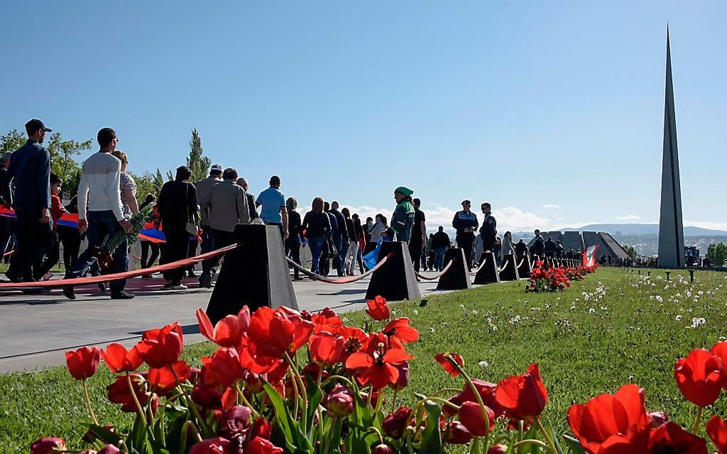 Tsitsernakaberd (”Zwaluwenvesting"), het nationale genocidemonument van Armenië in Yerevan. beeld AFP