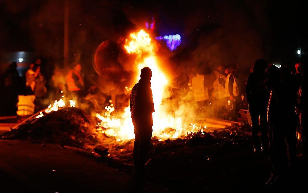 Blokkade bij Caen, in het noordweten van Frankrijk, dit weekend. beeld AFP, Charly Triballeau