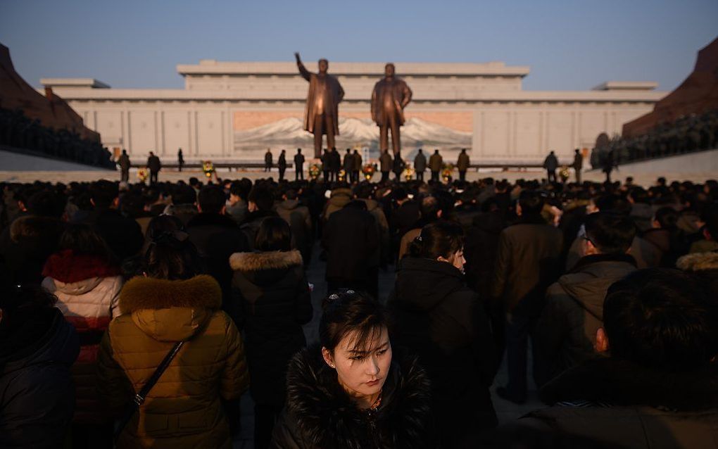 Noord-Koreanen moeten het voorlopig met een voedselrantsoen van 300 gram per dag stellen. beeld AFP, Ed Jones