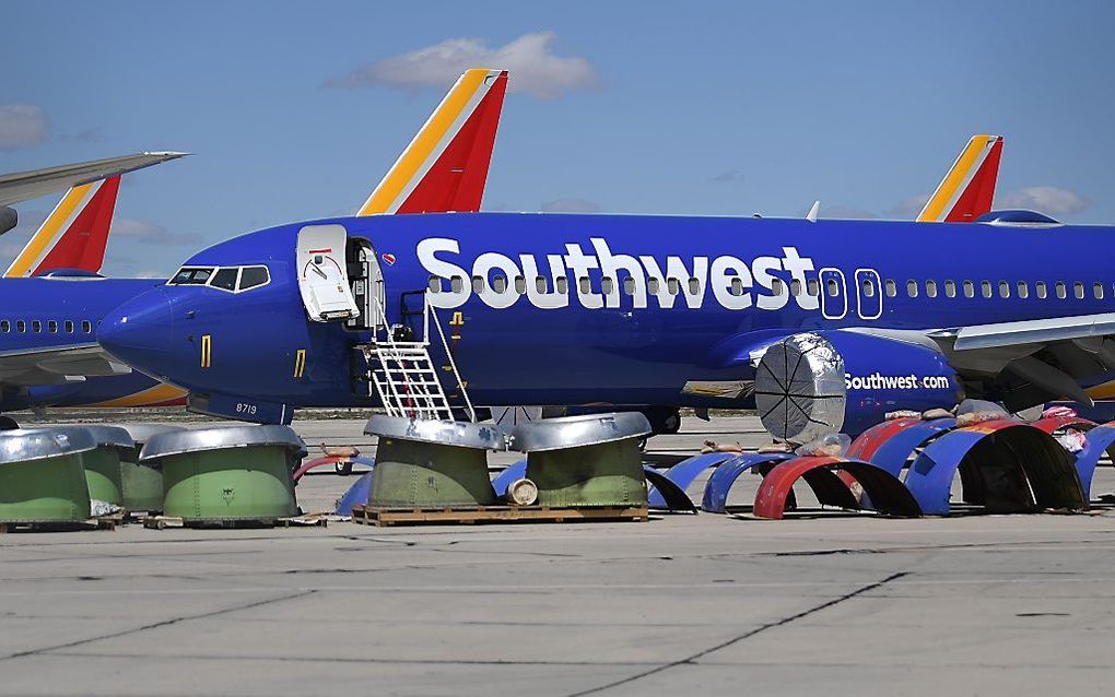 Toestellen van de Amerikaanse luchtvaartmaatschappij Southwest Airlines en van het type Boeing 737 Max staan geparkeerd vanwege de problemen met dit type vliegtuig als gevolg van twee ongelukken, in Ethiopië en Indonesië.  beeld AFP,  Mark Ralston