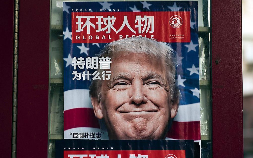 PEKING.  Na de sneer van de Amerikaanse president-elect Donald Trump springt China in de bres voor de Verenigde Naties. De Chinese president Xi Jinping noemde de organisatie gisteren belangrijker dan ooit nu steeds meer problemen enkel op wereldschaal opg