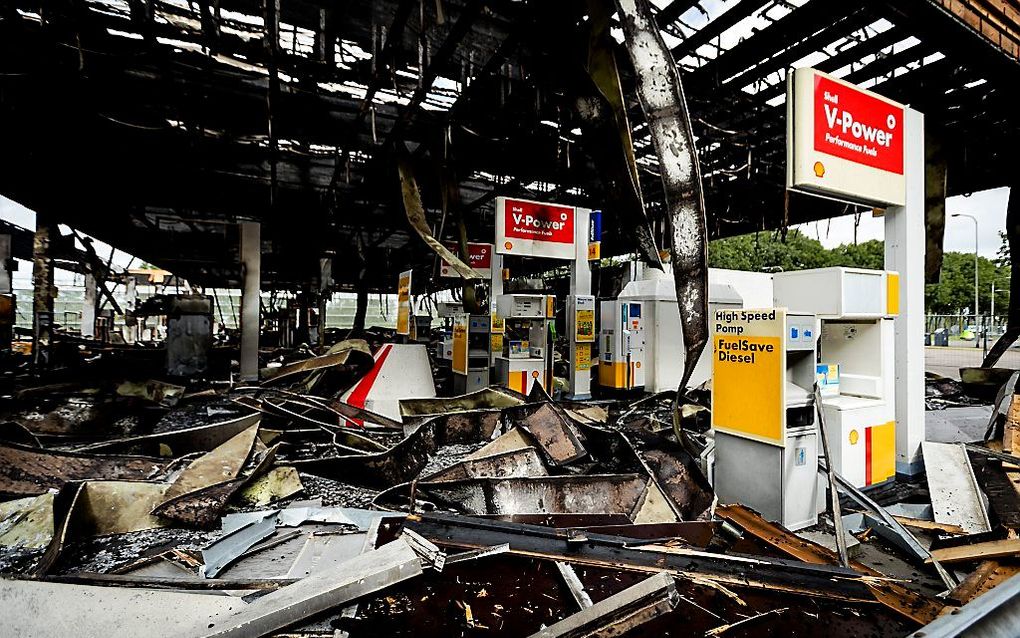 Tankstation Den Andel, na de grote brand. beeld ANP