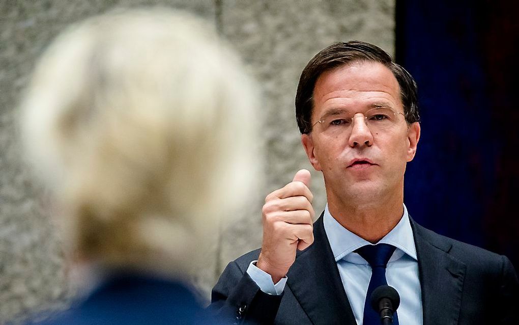 Rutte in debat met Wilders. beeld ANP