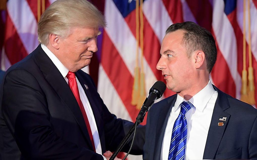 Trump en Priebus. beeld AFP