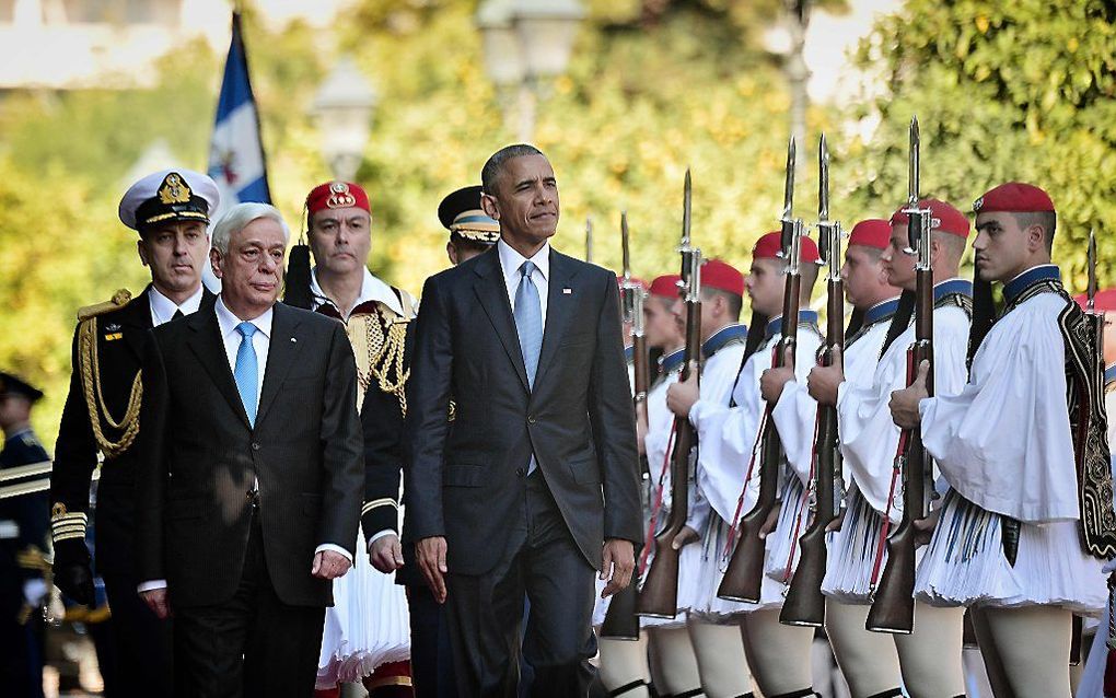 Een sterk en welvarend Europa is ook goed voor de wereld en de VS, zei de scheidende Amerikaanse president Barack Obama in Athene. beeld AFP