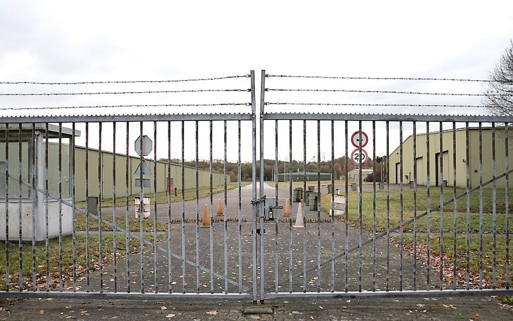 EYGELSHOVEN. Een Prepositioned Organizational Materiel Storage site (POMS) van defensie vanaf de openbare weg, waar de kankerverwekkende stof chroom-6 is gebruikt bij verfwerkzaamheden. beeld ANP