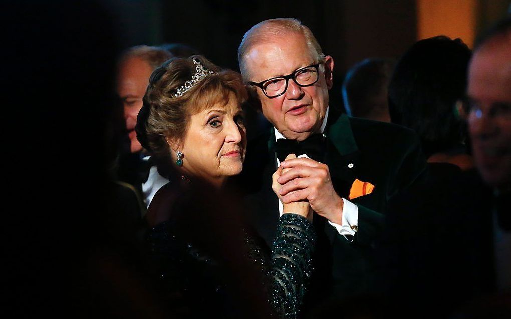 Prinses Margriet met Pieter van Vollenhoven. Het paar hoopt dinsdag 50 jaar te zijn getrouwd. beeld AFP