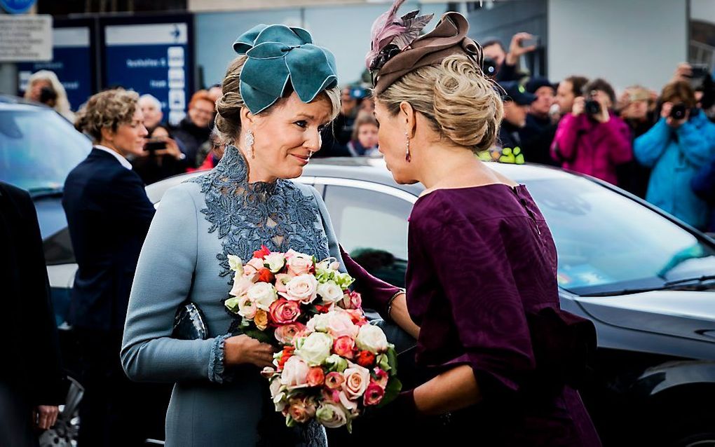 Koningin Máxima en koningin Mathilde in 2016 in Utrecht. beeld ANP