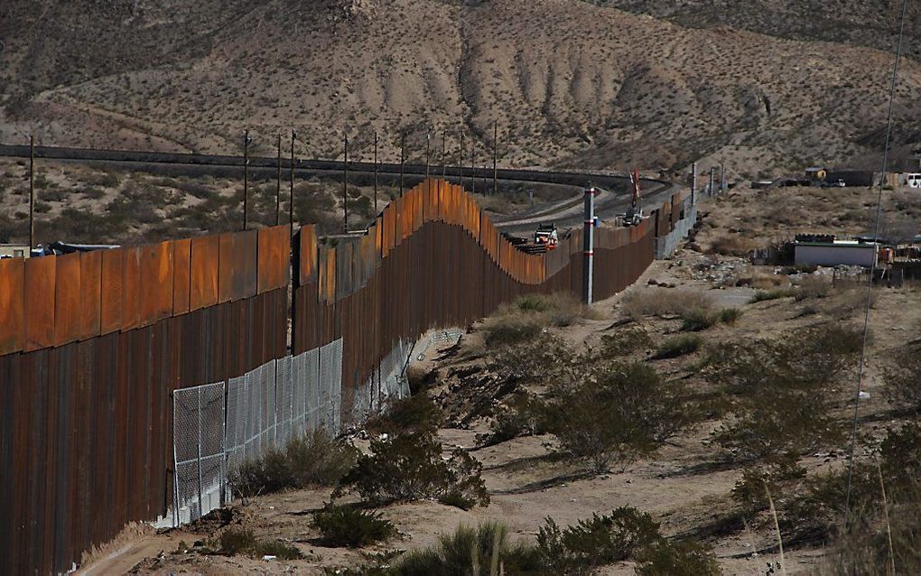 Een gedeelte van de muur. beeld AFP