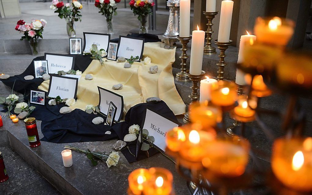 Kaarsen in de kerk van Arnstein. beeld EPA